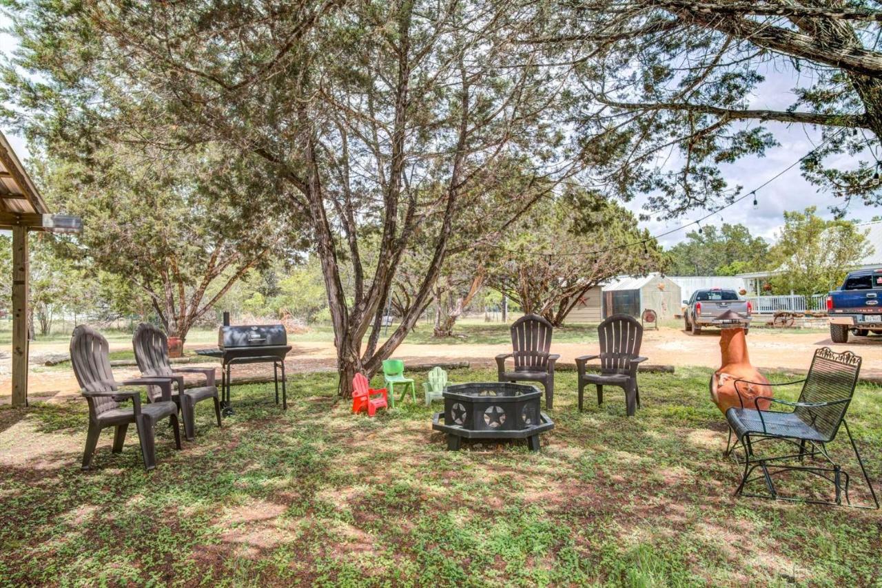 #3 Wrangler~Bandera Tin Star~Bandera, Tx. Apartamento Exterior foto